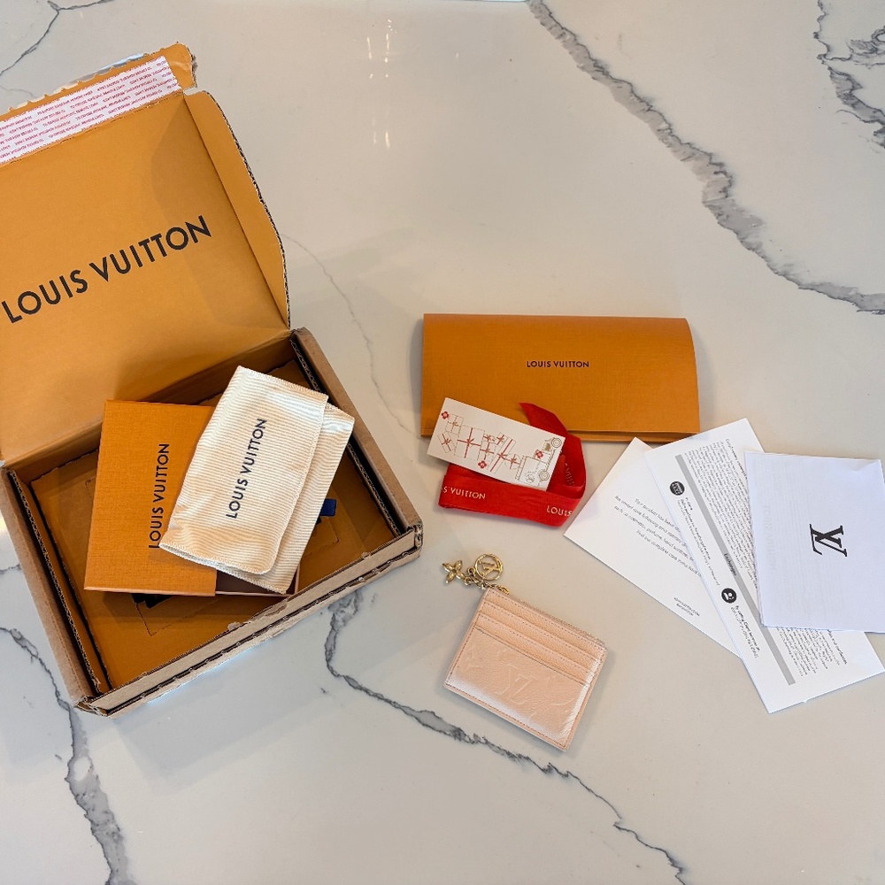 Louis Vuitton Flora Card Holder